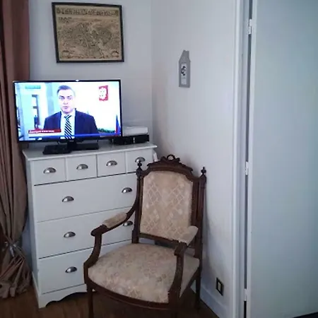 Bagatelle سوراسْنْ